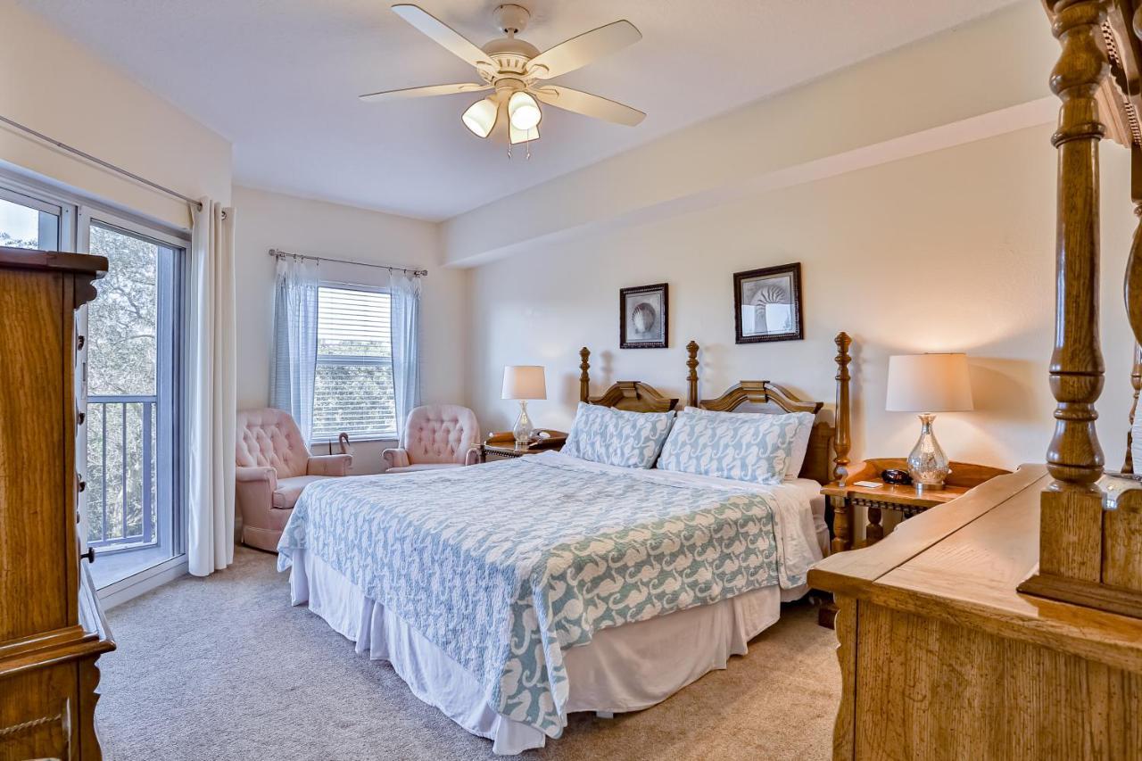 Oceanwalk Condos Bethune Beach ภายนอก รูปภาพ