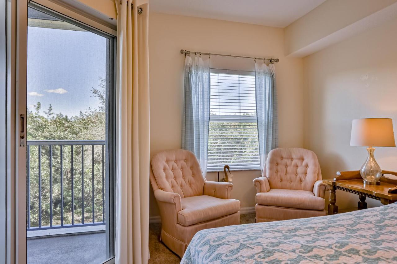Oceanwalk Condos Bethune Beach ภายนอก รูปภาพ